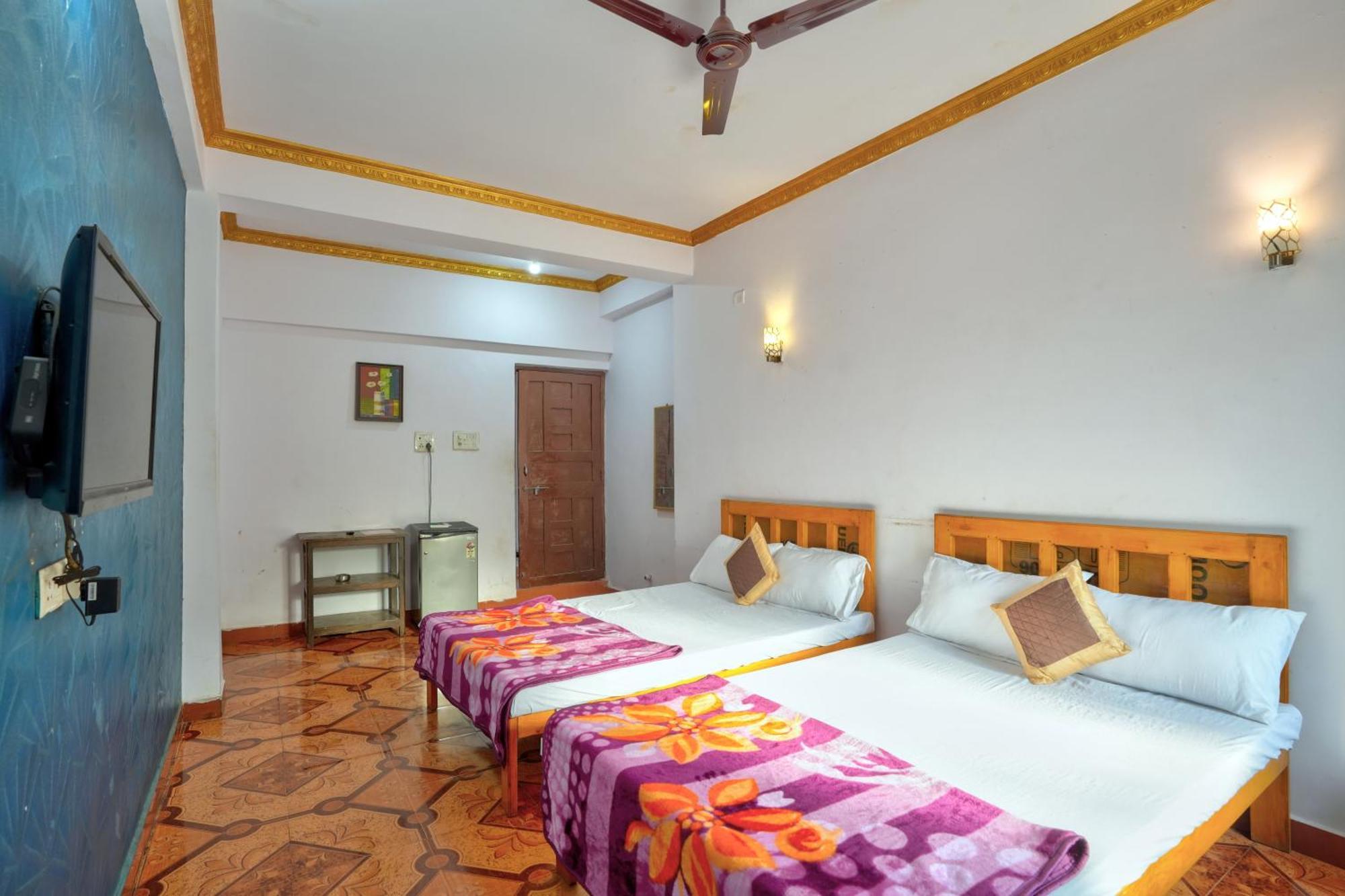 Om Sai Guest House Calangute Dış mekan fotoğraf