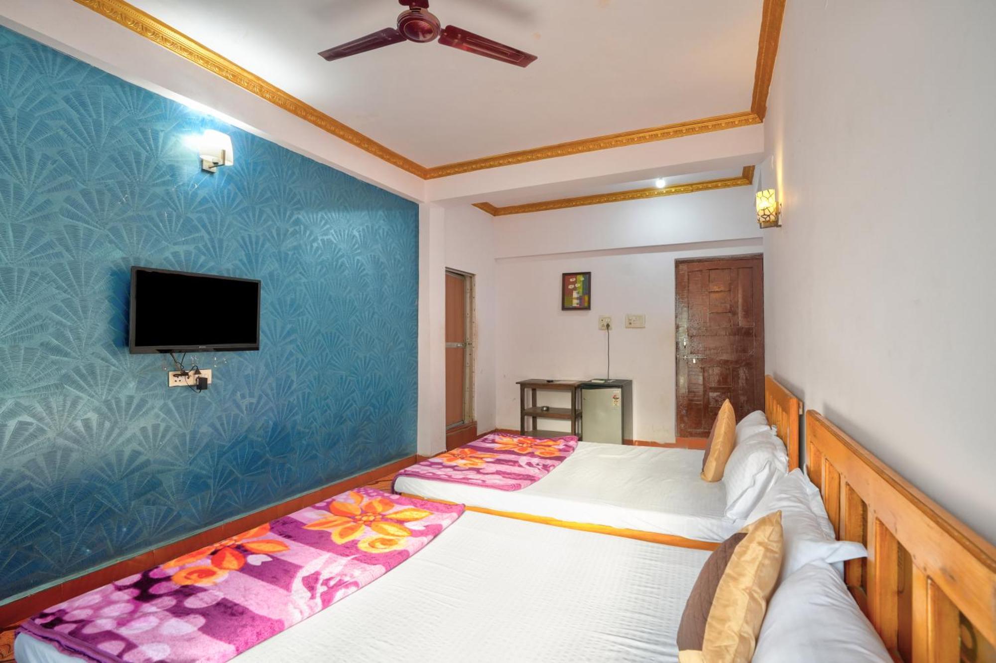 Om Sai Guest House Calangute Dış mekan fotoğraf
